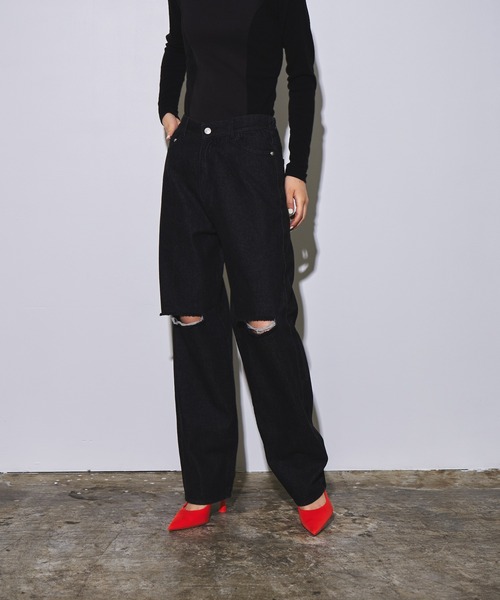 4youstory(フォーユーストーリー)の「【4youstory】デニムダメージルーズストレートパンツ(デニムパンツ・レディース・インディゴブルー/ブルー/ブラック・FREE)」の2枚目の写真
