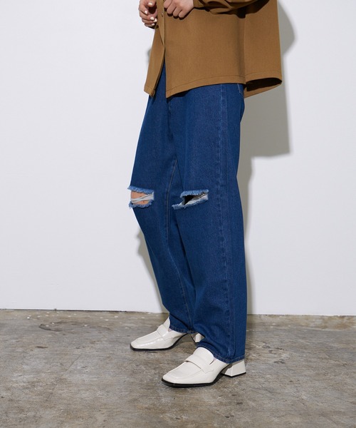 4youstory(フォーユーストーリー)の「【4youstory】デニムダメージルーズストレートパンツ(デニムパンツ・レディース・インディゴブルー/ブルー/ブラック・FREE)」の17枚目の写真