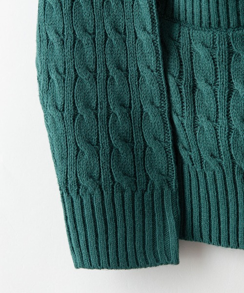 Blue Standard （ブルースタンダード）の「【BLUE STANDARD/ブルースタンダード】5G カレッジデザイン レタードカーディガン（カーディガン/ボレロ・メンズ・ホワイト/ダークグリーン/杢グレー・MEDIUM/LARGE/X-LARGE）」の10枚目の写真