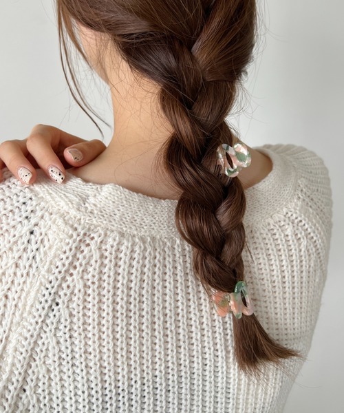iso(イソ)の「ツインマーブルヘアクリップセット/2個セット(バレッタ/ヘアクリップ・レディース・ブラウン/ホワイト/パープル/オリーブ・FREE)」の1枚目の写真