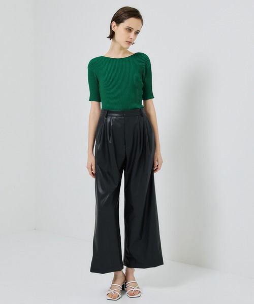 city（シティ）の「【CITY】ソフトレザーライクワイドパンツ[洗える]（その他パンツ・レディース・ブラック/アイボリー・1/2）」の11枚目の写真