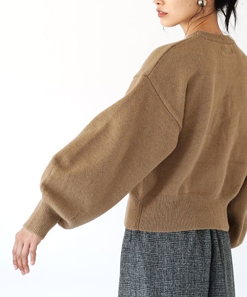 apartment department（アパートメントデパートメント）の「ラウンドスリーブ ニットプルオーバー（ニット/セーター・レディース・ロイヤルブルー/オレンジ/ベージュ・M）」の9枚目の写真