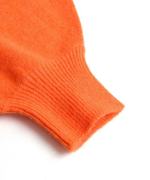 apartment department（アパートメントデパートメント）の「ラウンドスリーブ ニットプルオーバー（ニット/セーター・レディース・ロイヤルブルー/オレンジ/ベージュ・M）」の19枚目の写真