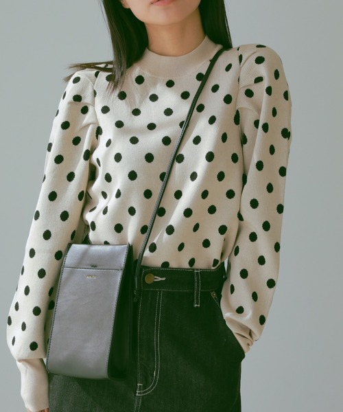 N WITH.（エヌウィズ）の「フェイクレザーショルダーバック（ショルダーバッグ・レディース・ホワイト/ブラック・FREE）」の5枚目の写真