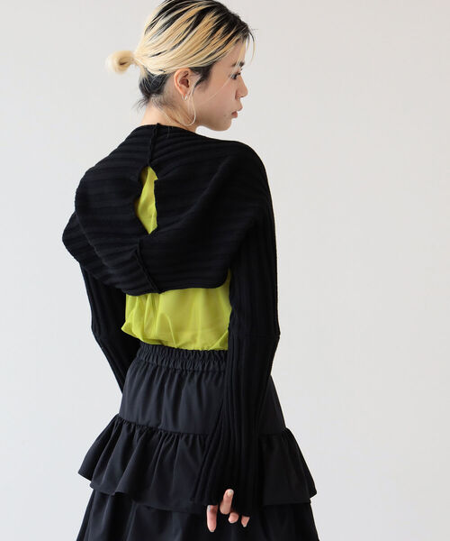 Ray BEAMS（レイビームス）の「Ray BEAMS / 2way アーム ボレロ（Tシャツ/カットソー・レディース・グリーン/ブラック・ONE SIZE）」の7枚目の写真