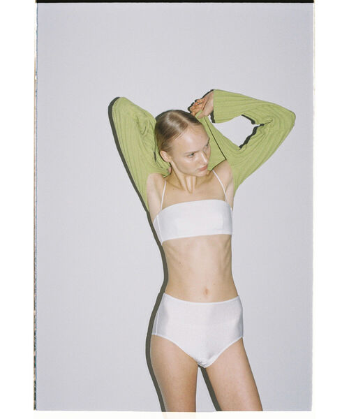 Ray BEAMS（レイビームス）の「Ray BEAMS / 2way アーム ボレロ（Tシャツ/カットソー・レディース・グリーン/ブラック・ONE SIZE）」の9枚目の写真