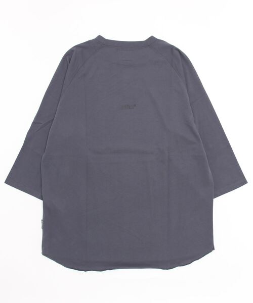 AVIREX(アヴィレックス)の「【直営店限定】3/4 H.A T-SHIRT / 七分袖 Tシャツ / AVIREX / アヴィレックス(Tシャツ/カットソー・メンズ・ブルー系その他5/ホワイト/ブラック・3/2/1)」の6枚目の写真