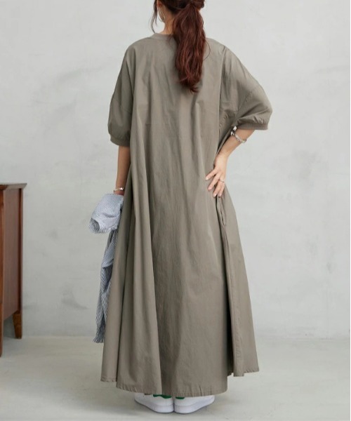 No one knows（ノーワンノーズ）の「リブ付きAライン半袖ワンピース（ワンピース・レディース・ブラック/ライトベージュ/グレイッシュベージュ/パープル/ミント/モカ/グレイッシュブルー/オフホワイト/ブラウン・M-L）」の11枚目の写真