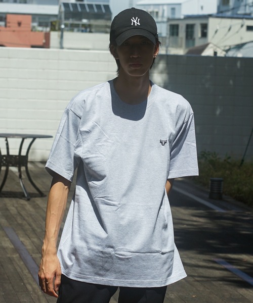 HANES(ヘインズ)の「【Hanes/ヘインズ】BEEFY ビーフィー ワンポイントワッペン Tシャツ(Tシャツ/カットソー・メンズ・ブラック/グレー/ホワイト/ネイビー・LARGE/MEDIUM/SMALL/X-LARGE)」の1枚目の写真