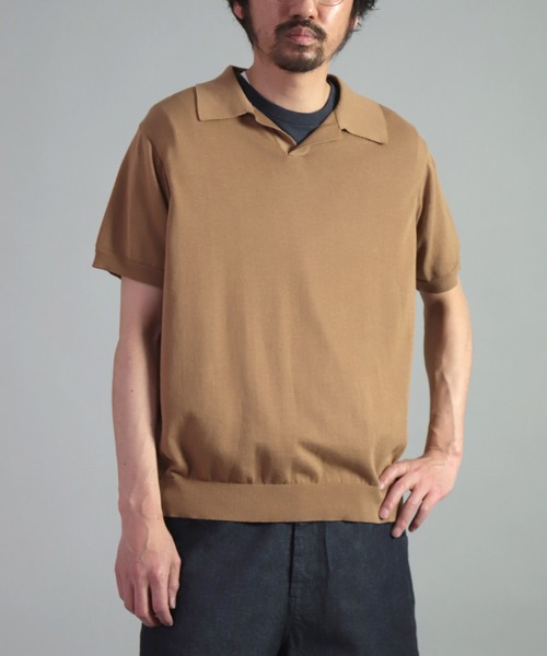 OMNIGOD（オムニゴッド）の「[OMNIGOD mens / オムニゴッド] 強燃コンパクトスピン ショートスリーブポロ（ポロシャツ・メンズ・ベージュ/ライトグレー/ネイビー・2/3）」の10枚目の写真