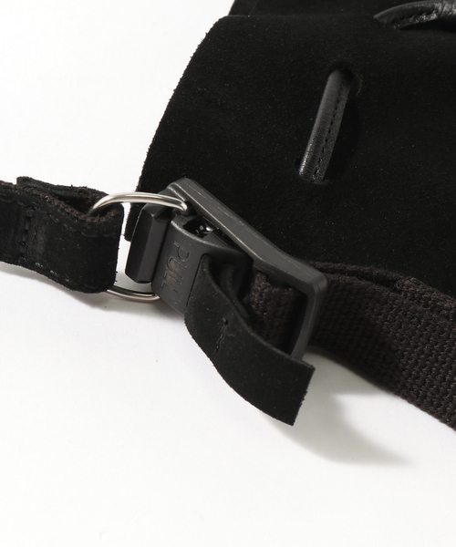 hobo（ホーボー）の「【hobo/ホーボー】DRAWSTRING POUCH FIDLOCK(R) BUCKLE（ショルダーバッグ・メンズ・ブラック/ベージュ系その他・FREE）」の14枚目の写真