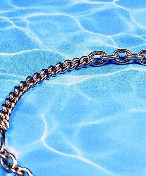 amp japan（アンプジャパン）の「Crazy Chain AK（アンクレット・メンズ・シルバー・FREE）」の2枚目の写真