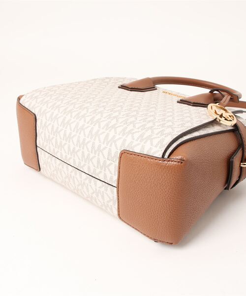 MICHAEL KORS(マイケルコース)の「MERCER トップジップ ベルテッド サッチェル スモール - MKシグネチャー(ハンドバッグ・レディース・ホワイト系・FREE)」の3枚目の写真