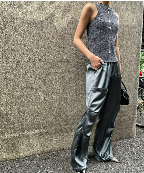 AIC.（エーアイシー）の「2WAYサテンカーゴパンツ（カーゴパンツ