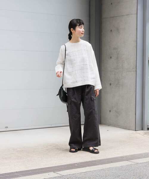 【タマ子さま専用】かぐれリネンチェック2wayブラウスナチュラル かぐれ（カグレ）の「リネンチェック2WAYブラウス（シャツ