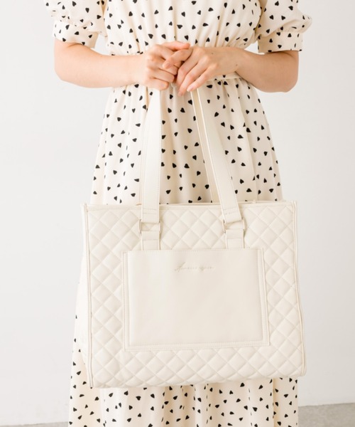 OLIVE des OLIVE（オリーブデオリーブ）の「Aimerianejoie合皮キルティングキャリーオントート　1032200060（トートバッグ・レディース・アイボリー/ブラック/ピンク・FREE）」の9枚目の写真
