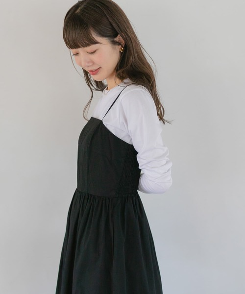 URBAN RESEARCH Sonny Label（アーバンリサーチサニーレーベル）の「シャーリングキャミワンピース（ワンピース・レディース・ブラック/ベージュ/グレー・FREE）」の8枚目の写真