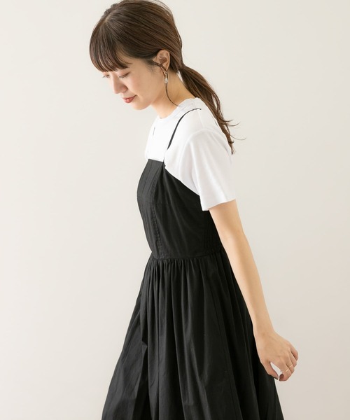 URBAN RESEARCH Sonny Label（アーバンリサーチサニーレーベル）の「シャーリングキャミワンピース（ワンピース・レディース・ブラック/ベージュ/グレー・FREE）」の18枚目の写真