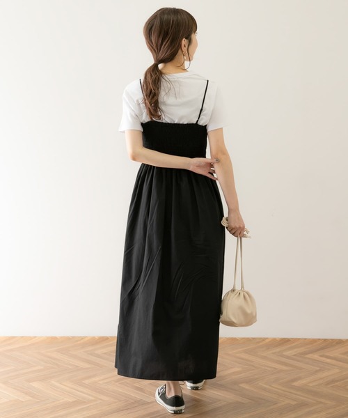 URBAN RESEARCH Sonny Label（アーバンリサーチサニーレーベル）の「シャーリングキャミワンピース（ワンピース・レディース・ブラック/ベージュ/グレー・FREE）」の22枚目の写真