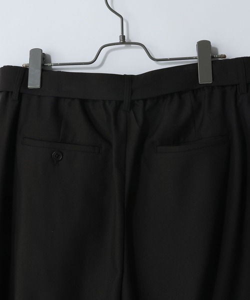 LOWRYS FARM（ローリーズファーム）の「ベルトツキツイルワイドパンツ　970875（その他パンツ・メンズ・ブラック/ブラウン・MEDIUM/LARGE）」の4枚目の写真
