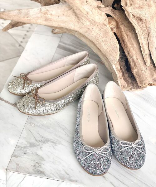 ESPERANZA(エスペランサ)の「高評価レビュー!グリッターバレエローヒールパンプス【ESPERANZA_blanca】 結婚式二次会 パーティー(パンプス・レディース・クリア/ブロンズ/シルバー/ゴールド・S/M/L/LL)」の6枚目の写真