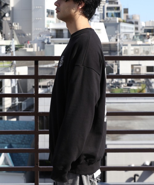 ８(eight)（エイト）の「プリントスウェット（スウェット・メンズ・アッシュグレー/オフホワイト/ラベンダー/ブラック・MEDIUM/LARGE）」の7枚目の写真