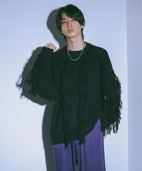 Ellno Loset(エルノロゼット)の「フリンジケーブルニット(ニット/セーター・メンズ・ブラック/オフホワイト/ネイビー・SMALL/MEDIUM/LARGE)」の15枚目の写真