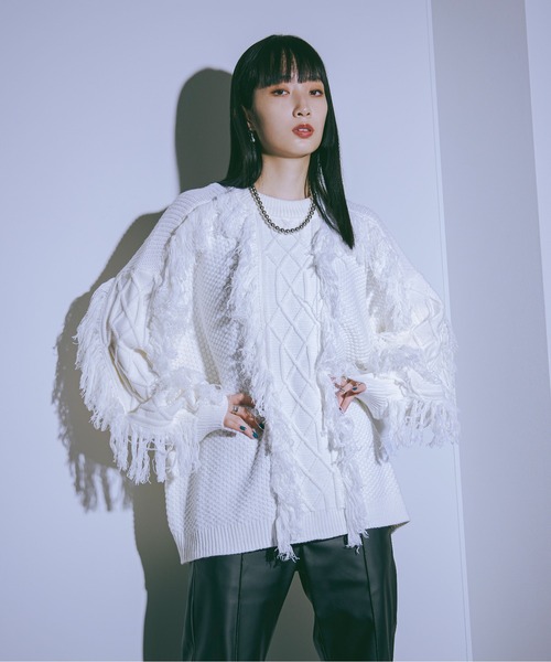 Ellno Loset(エルノロゼット)の「フリンジケーブルニット(ニット/セーター・メンズ・ブラック/オフホワイト/ネイビー・SMALL/MEDIUM/LARGE)」の5枚目の写真