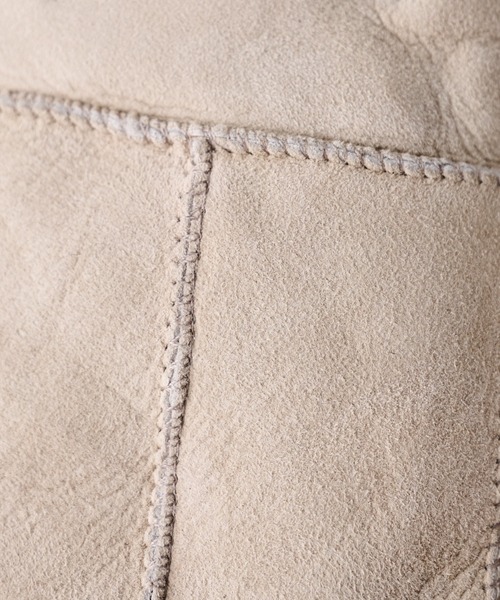 Casselini（キャセリーニ）の「リアルムートングローブ（手袋・レディース・キャメル/ブラック/アイボリー・フリー）」の10枚目の写真