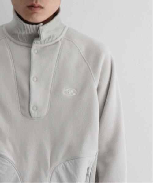 SAN SAN GEAR（サンサンギア）の「SAN SAN GEAR COMPOUND FLEECE TOP