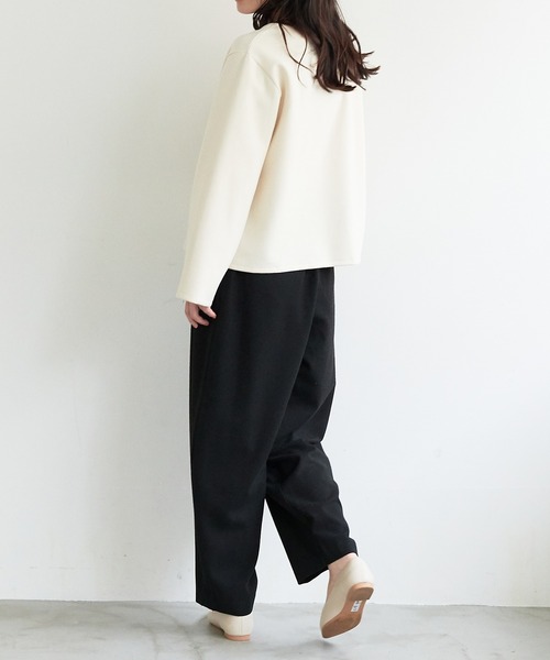 for/c（フォーシー）の「カーブシルエットパンツ