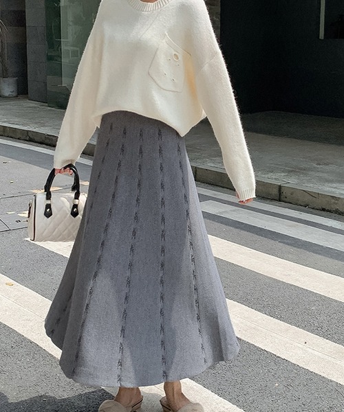 MILAE（ミレ）の「千鳥ラインニットフレアロングスカート（スカート・レディース・ブラック/ピンクベージュ/ブラウン/オフホワイト/グレー・FREE）」の18枚目の写真