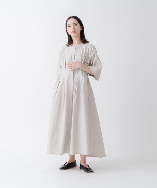Kelen(ケレン)の「「KELEN/ケレン」ワイドシルエットワンピース(ワンピース・レディース・チャコールグレー/ライトベージュ・M/S)」の3枚目の写真