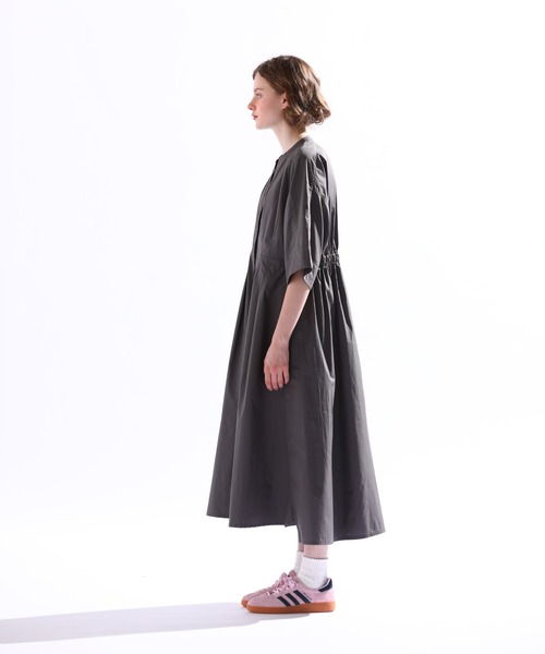 Kelen(ケレン)の「「KELEN/ケレン」ワイドシルエットワンピース(ワンピース・レディース・チャコールグレー/ライトベージュ・M/S)」の18枚目の写真