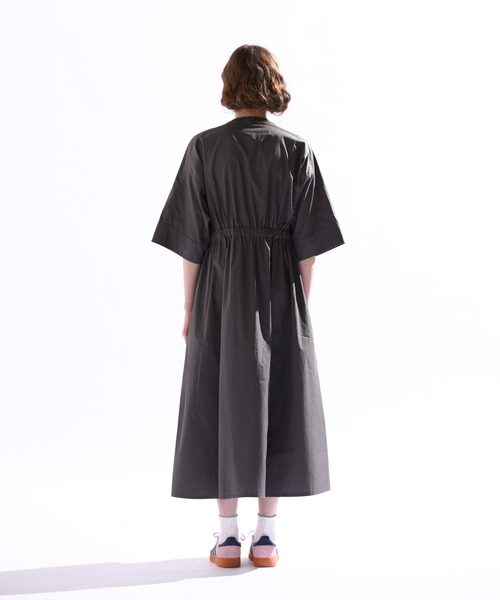 Kelen(ケレン)の「「KELEN/ケレン」ワイドシルエットワンピース(ワンピース・レディース・チャコールグレー/ライトベージュ・M/S)」の19枚目の写真