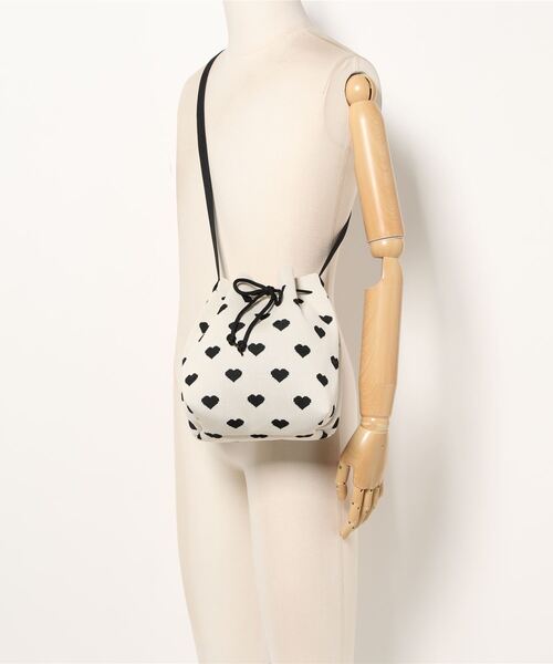 TONE SELECT GOODS(トーンセレクトグッズ)の「Liaa/ ハート柄ニットショルダーバッグ A18184(ショルダーバッグ・レディース・ホワイト/ピンク・FREE)」の11枚目の写真