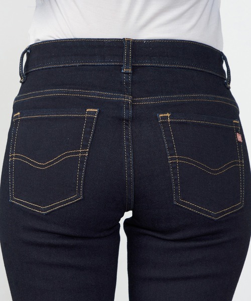 C17（シーセブンティーン）の「C17 ブーツカットデニムパンツ（デニムパンツ・レディース・ブラック/インディゴブルー/ダークインディゴブルー/ブルー・32/30/31/27/28/29/26）」の10枚目の写真