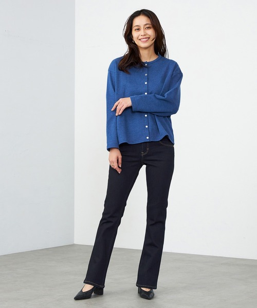 C17（シーセブンティーン）の「C17 ブーツカットデニムパンツ（デニムパンツ・レディース・ブラック/インディゴブルー/ダークインディゴブルー/ブルー・32/30/31/27/28/29/26）」の12枚目の写真