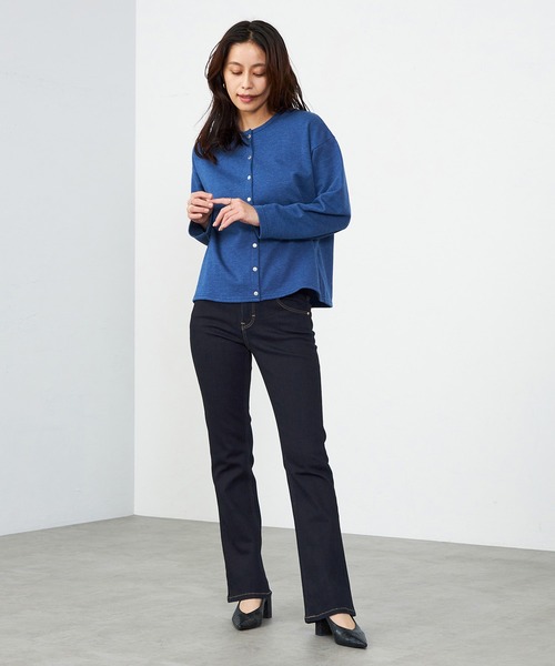 C17（シーセブンティーン）の「C17 ブーツカットデニムパンツ（デニムパンツ・レディース・ブラック/インディゴブルー/ダークインディゴブルー/ブルー・32/30/31/27/28/29/26）」の13枚目の写真