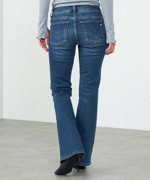 C17（シーセブンティーン）の「C17 ブーツカットデニムパンツ（デニムパンツ・レディース・ブラック/インディゴブルー/ダークインディゴブルー/ブルー・32/30/31/27/28/29/26）」の19枚目の写真