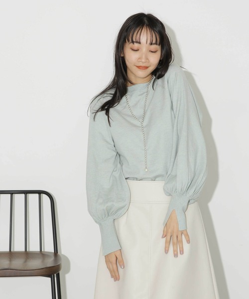 NANO universe(ナノユニバース)の「ボリュームスリーブニット(ニット/セーター・レディース・ダークネイビー/ミント/ライトベージュ・FREE)」の19枚目の写真