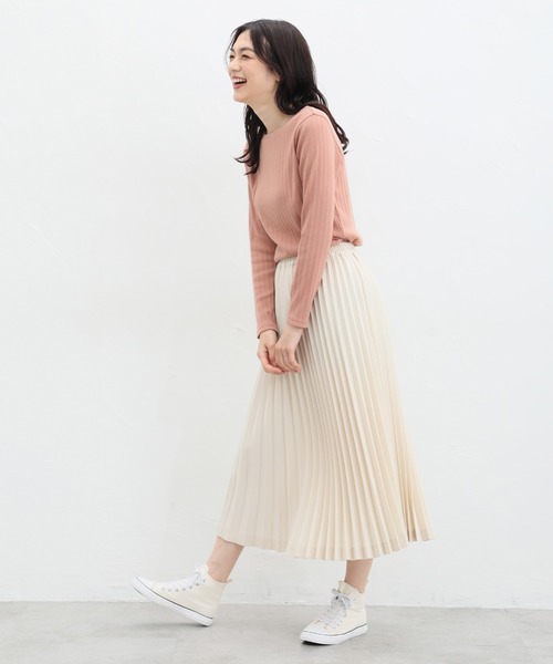 Honeys（ハニーズ）の「ボートネックＴシャツ（Tシャツ/カットソー・レディース・ライトグリーン/オフホワイト/ブラック/グレイッシュベージュ/イエロー/コーラルピンク/サックスブルー・L/M/LL/S）」の17枚目の写真