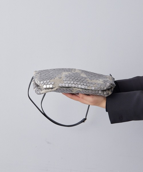 tee Lisa（ティーリサ）の「【Tee Lisa(ティーリサ)】ドットショルダーバッグ（ショルダーバッグ・レディース・アンティークシルバー・FREE）」の5枚目の写真