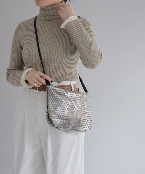 tee Lisa（ティーリサ）の「【Tee Lisa(ティーリサ)】ドットショルダーバッグ（ショルダーバッグ・レディース・アンティークシルバー・FREE）」の14枚目の写真