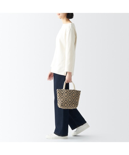 無印良品(ムジルシリョウヒン)の「インドの手織り ミニトートバッグ(トートバッグ・レディース・ブラック・FREE)」の7枚目の写真