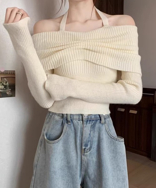 Nia（ニア）の「Nia(ニア)/ホルターネック　オフショルリブニット（ニット/セーター・レディース・ベージュ/ブラック/グレー/アイボリー・FREE）」の8枚目の写真