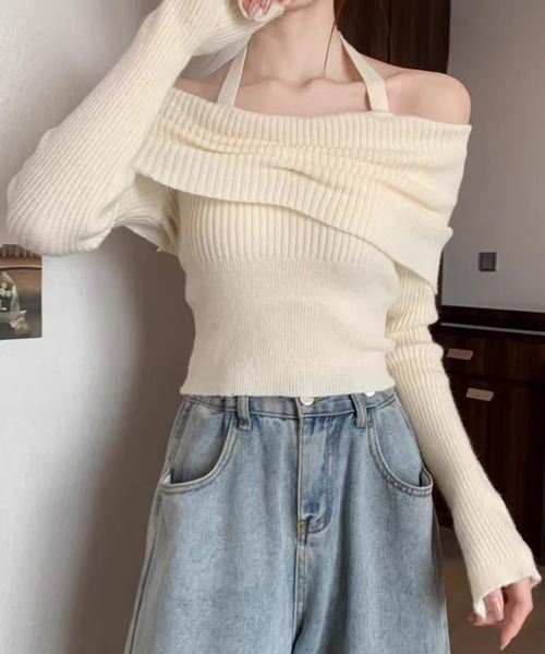 Nia（ニア）の「Nia(ニア)/ホルターネック　オフショルリブニット（ニット/セーター・レディース・ベージュ/ブラック/グレー/アイボリー・FREE）」の9枚目の写真