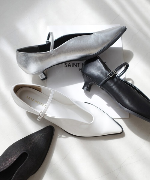 AmiAmi（アミアミ）の「【2026SS再販】柔らか！ローヒール ポインテッドトゥ メリージェーンパンプス（パンプス・レディース・ホワイト/ブラック/ブラック系その他/シルバー/ブラック系その他2/ガンメタ/ブルー系その他/ブラック系その他3/シルバー系その他/ブラック系その他4・L/LL/M/S）」の12枚目の写真