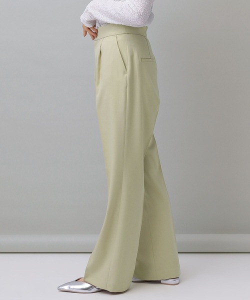 A part by（アパートバイ）の「ワンタックセミフレアパンツ（その他パンツ・レディース・ライトグレー/ライトグリーン/ブラック・SMALL/MEDIUM）」の4枚目の写真