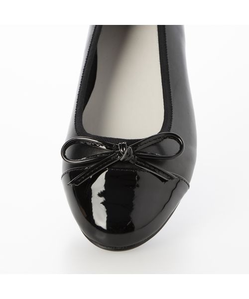 Fin（フィン）の「トゥキャップバレエシューズ【低反発スポンジ入り】（バレエシューズ・レディース・ネイビー/ブラック系その他/ベージュ/ブラック・22.5cm/23cm/23.5cm/24cm/24.5cm/25cm）」の7枚目の写真